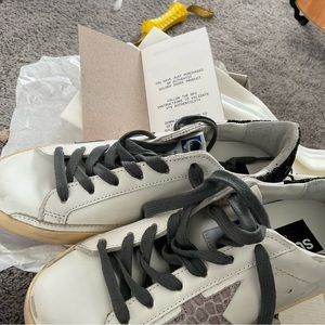 Authentic Golden Goose Super Star Classic Size 35